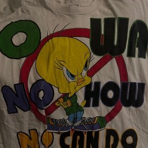 Vintage Looney Tunes T-Shirt 97 Tweety Bird